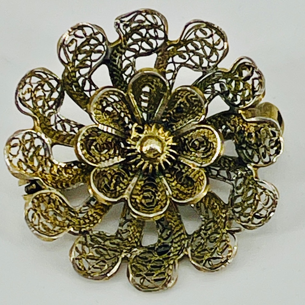 835 Sterling Silver Vintage Floral Flower Gold Tone Filigree Lapel Pin 1.23 g 1"